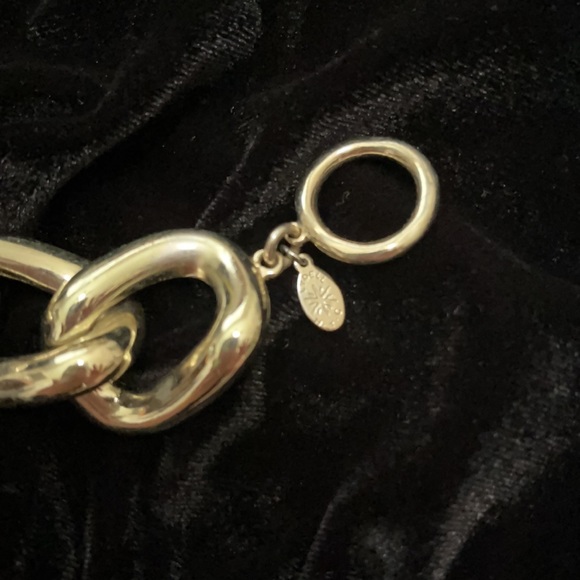 Lydell Chunky Gold Chain Necklace - Picture 7 of 7